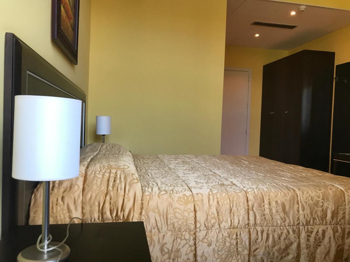 Hotel Villa Cinzia Villanova Mondovi ภายนอก รูปภาพ
